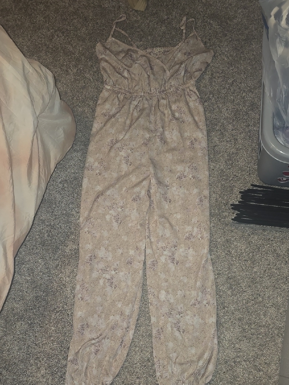 ⭐️Kori Beige Floral Tie-Shoulder Jumpsuit